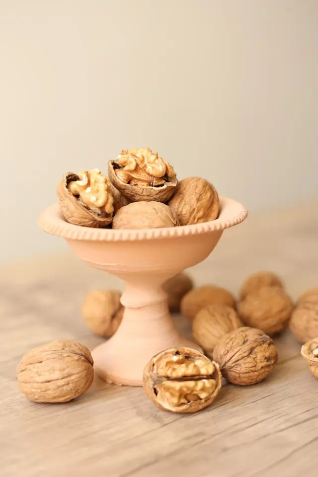 Iranian walnuts - Zaragro