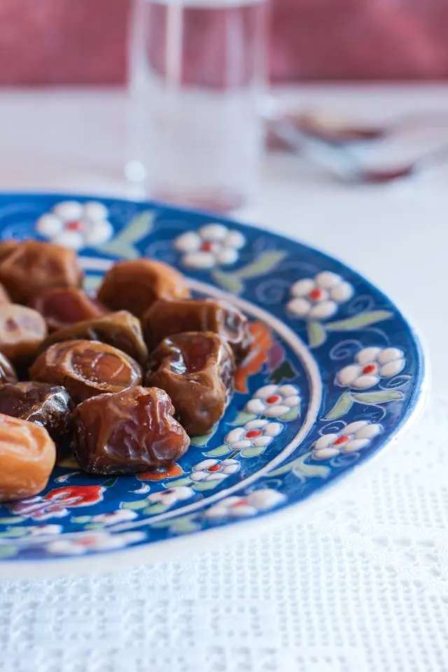Iranian Dates - Zaragro