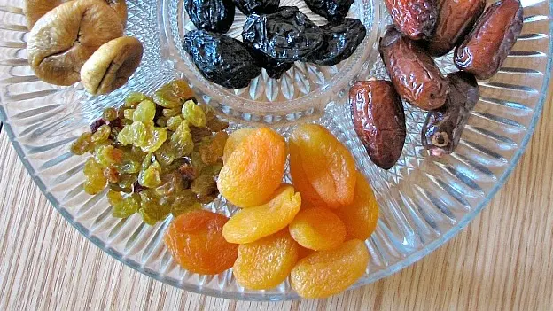 Iranian Dried Fruits - Zaragro